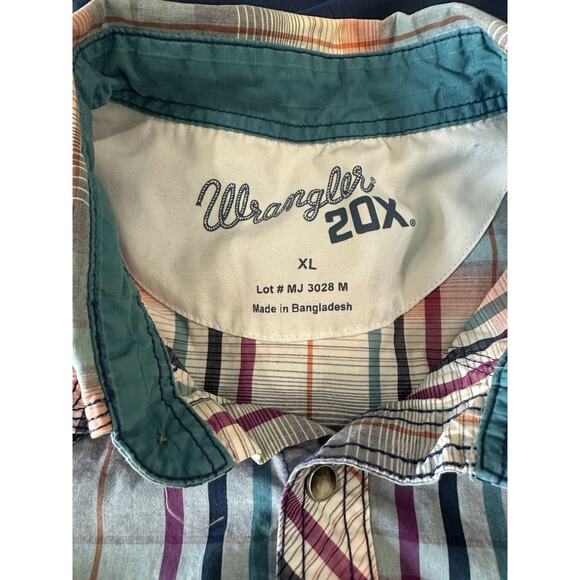 Wrangler® Blue Pink Plaid Short Sleeve Pearl Snap Shirt Size XL - Picture 7 of 9